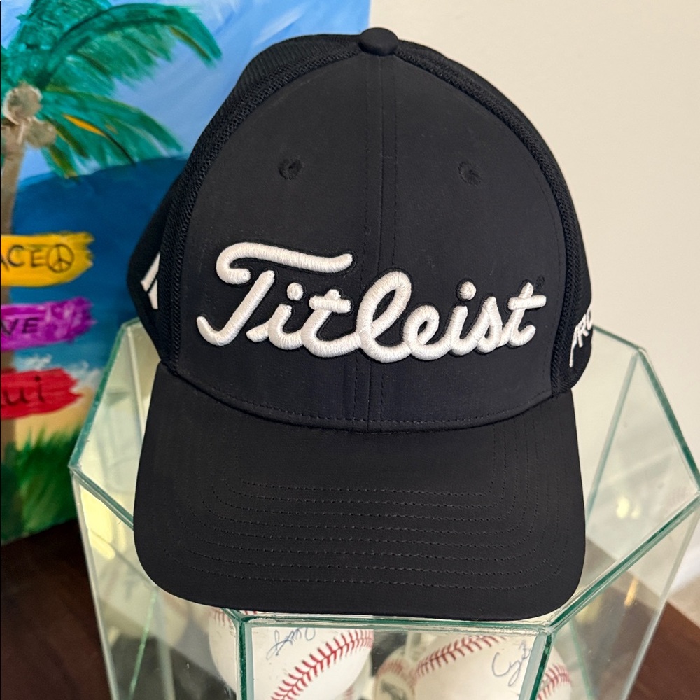 TITLEIST PRO V 1 CAP